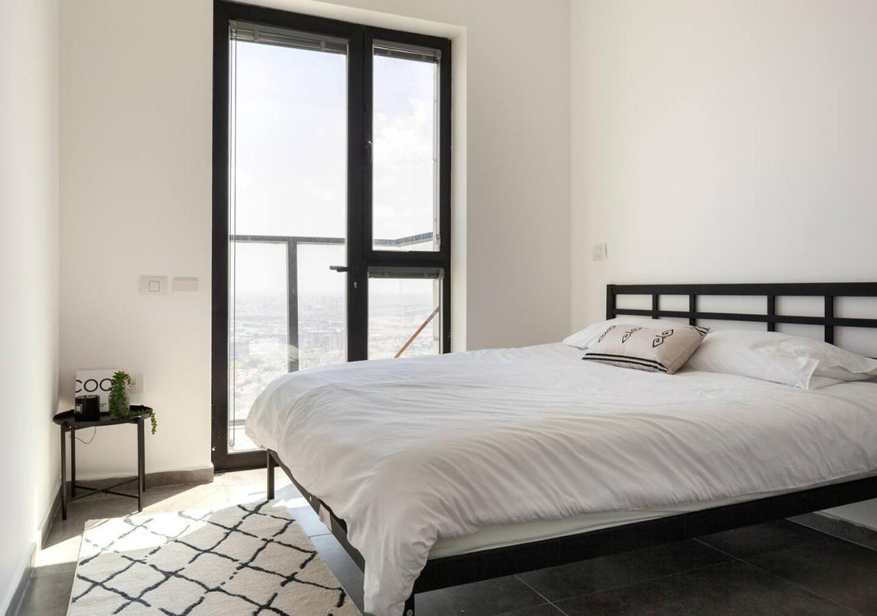 Apartament Oַ&O Group- Luxury Penthouse Jacuzzi Sea 36 Floor Bat Jam Zewnętrze zdjęcie